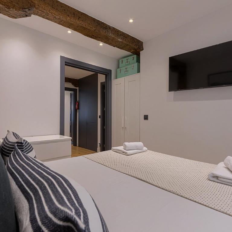 Moderno y Lujoso en el Historico Casco Viejo - Two-Bedroom Apartment - 3