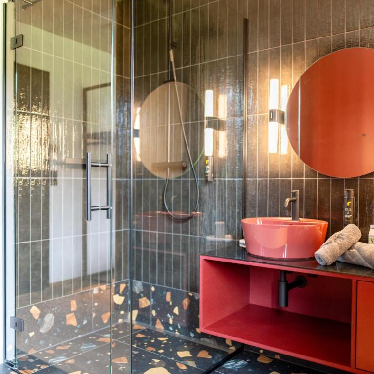 Lifesteil Aparthotel - Friends & Bar - 10