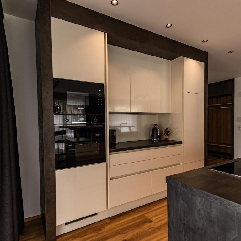 DAS MORITZ- Fine Living Apartments - Deluxe Apartment - 36