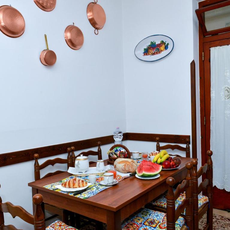 La casa dei Nonni - Two-Bedroom Apartment - 16
