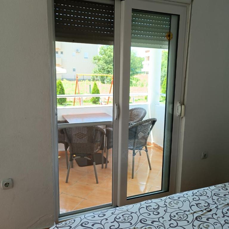 Apartmani DEMIR - Apartman - Prizemlje - 2