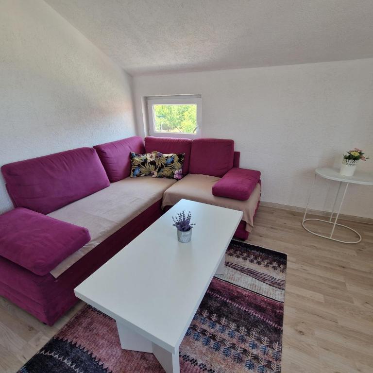 Sweet guesthouse - Apartman sa Balkonom - 1