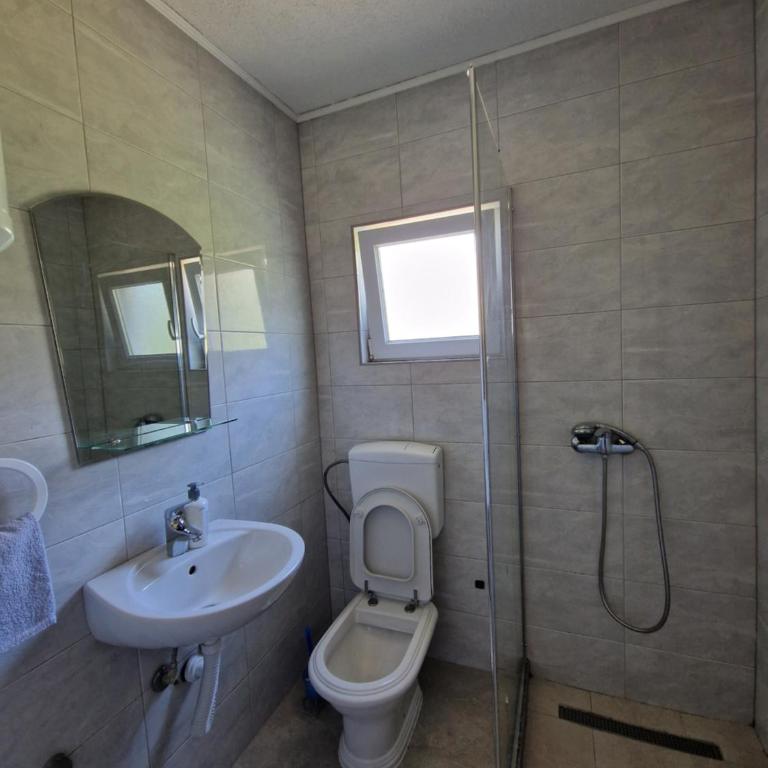 Sweet guesthouse - Apartman sa Balkonom - 2