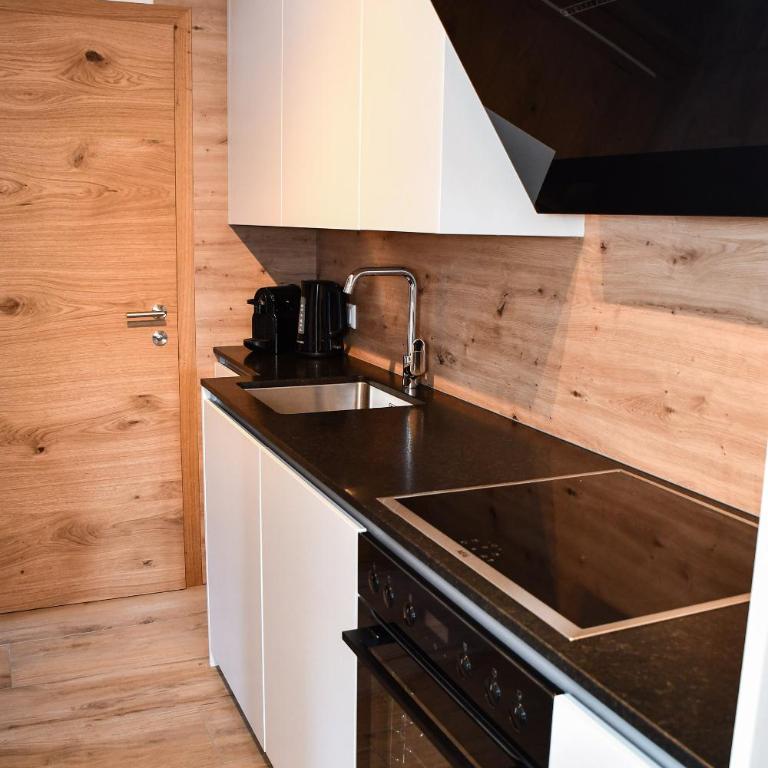 Astn Hütten Residenz Waldsicht Königsleiten - Ferienwohnungen - Two-Bedroom Apartment - 3