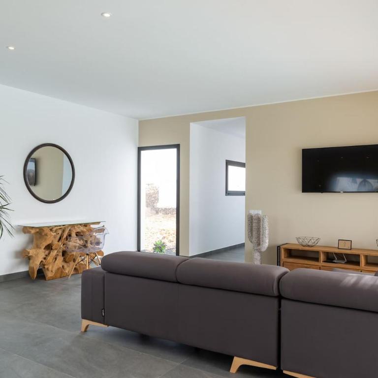 Villa Alfa by FuerteventuraVillas - Villa - 11