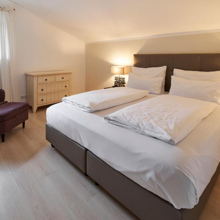 Seehaus Riessersee - Suite mit Seeblick - 9