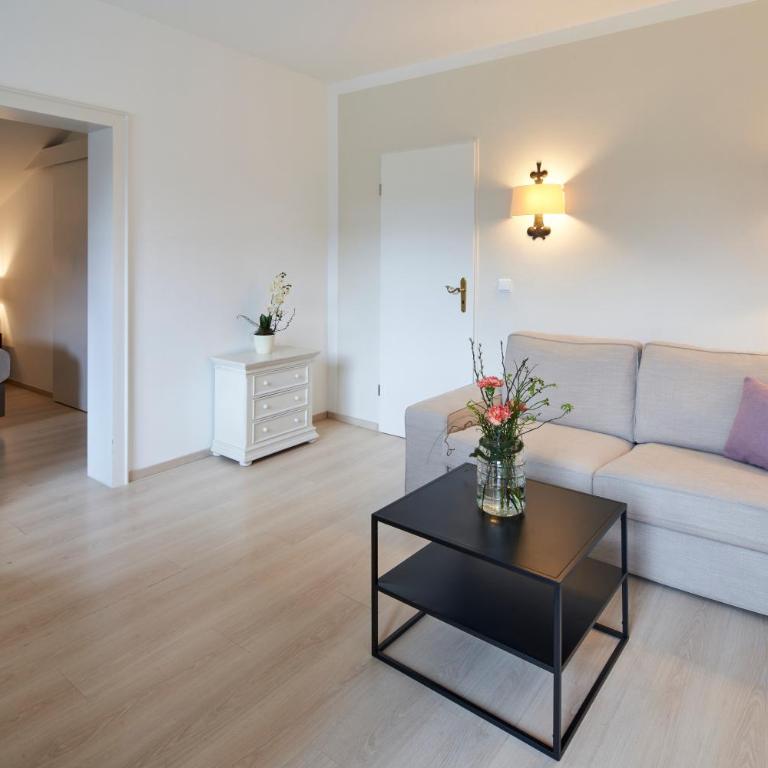 Seehaus Riessersee - Suite mit Seeblick - 8