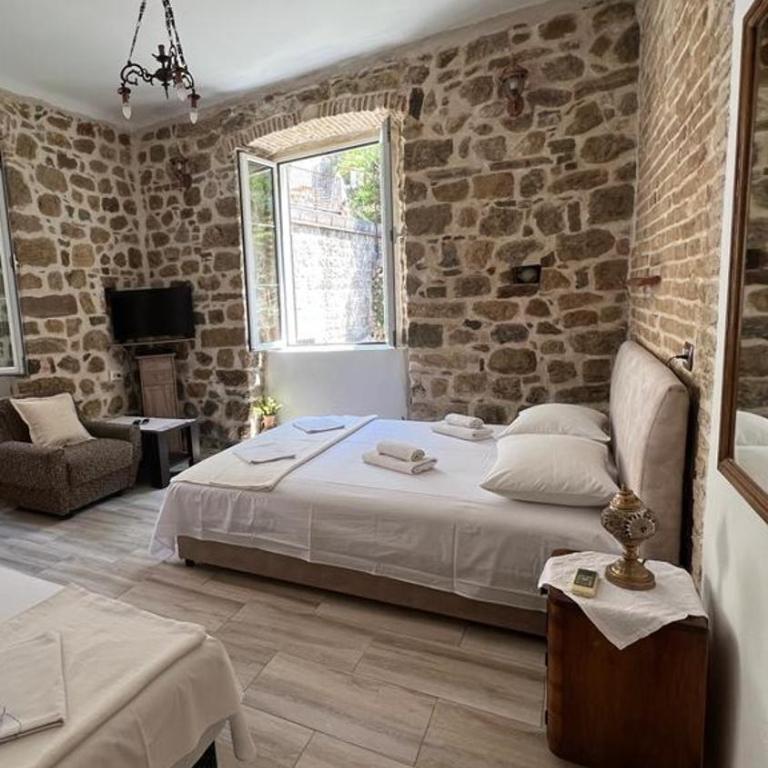 Royal House - Studio Apartment - 4