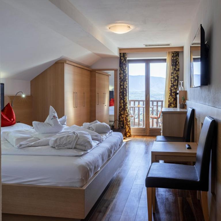DAS BADL - Smart Retreat AO - Camera Matrimoniale con Balcone - 4