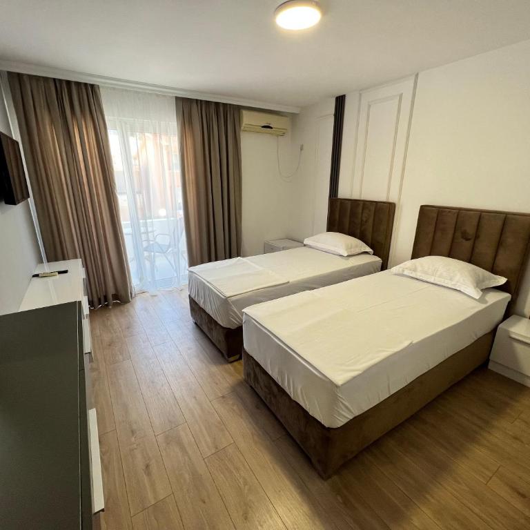 Donna - Standard Double Room - 10