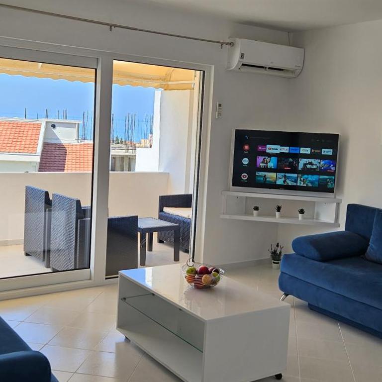Sea view apartment Aria - Two-Bedroom Apartment - 10