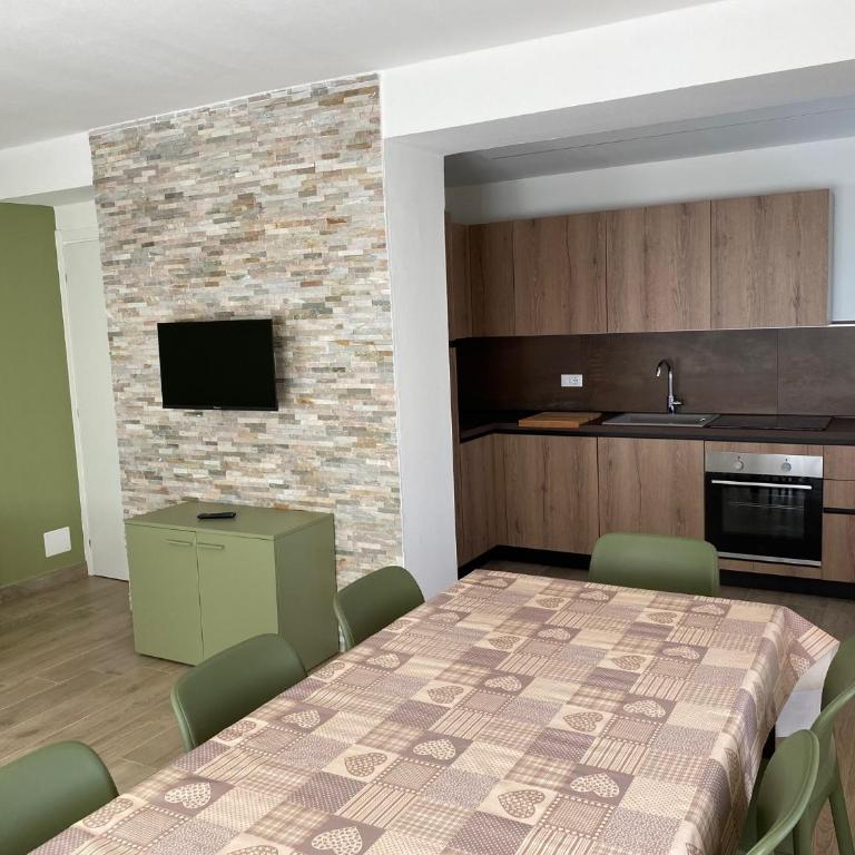 Residence Arnica - Appartamento con 3 Camere da Letto - 1