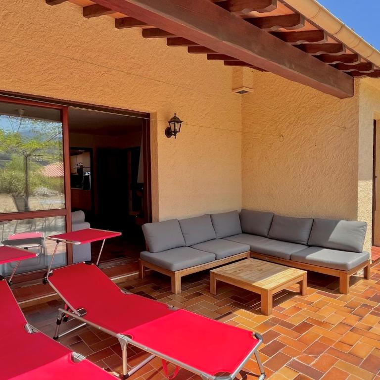 4AMB2 Villa de caractère avec piscine collective - Villa 2 Chambres - 10