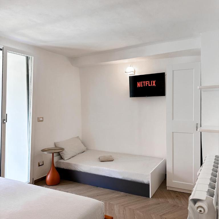 Alto Borgo Rooms - Camera Tripla con Balcone - 5