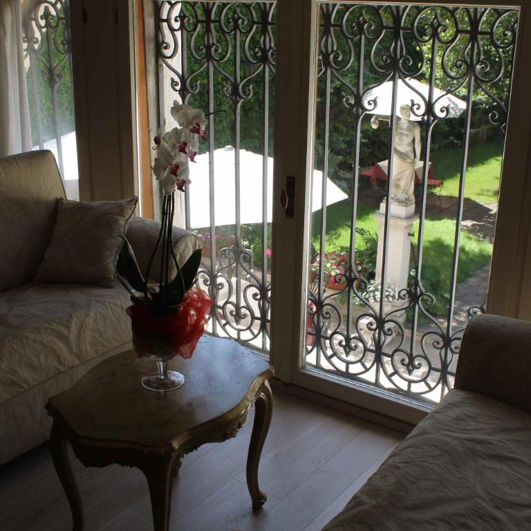Hotel Palazzo Abadessa - Camera Superior con Vista Giardino - 4