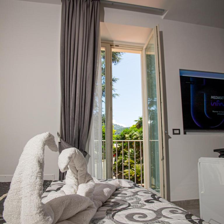 Forever Luxury Rooms - Suite King con Vasca Idromassaggio - 12
