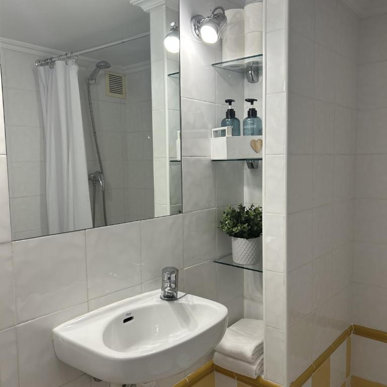 Apartamento Paseo del Muro - Apartamento de 3 dormitorios - 11