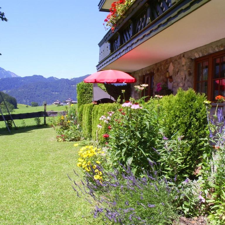 Landhaus Hirterhütte - Two-Bedroom Apartment - 15