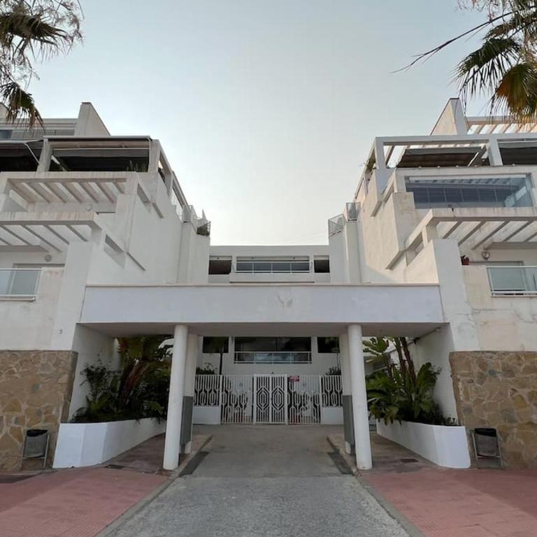 Vistas Mar y montaña - Apartamento de 2 dormitorios - 10