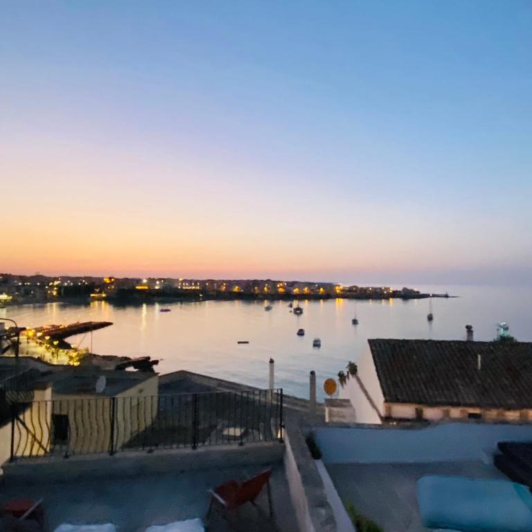Dimora del Sole Luxury and charm apartment - Appartamento con 2 Camere da Letto - 89