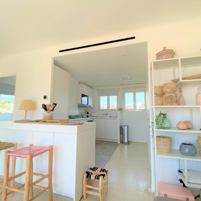 Vue mer à couper le souffle - nouveau entièrement rénové - Appartement 2 Chambres - 3