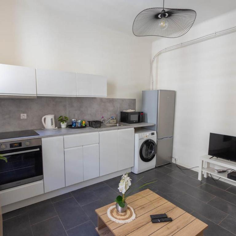 Superbe appartement à 250 m de la mer - Apartment mit 1 Schlafzimmer - 1