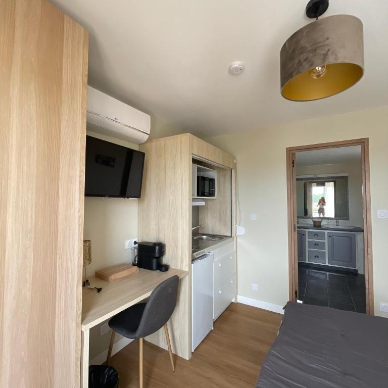 Chambre d'hôtes avec Jacuzzi Ventoux Cocoon - Chambre Double avec Salle de Bains Privative - 5