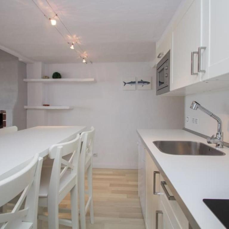 Fisherman's house, 1st line of sea - Apartamento de 2 dormitorios - 16