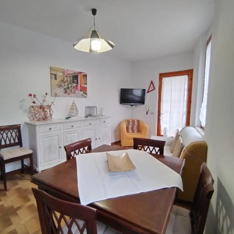 Casa Crara - Appartamento con 2 Camere da Letto - 1
