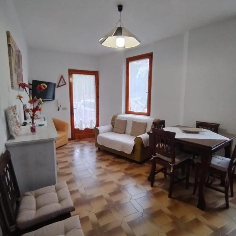 Casa Crara - Appartamento con 2 Camere da Letto - 30