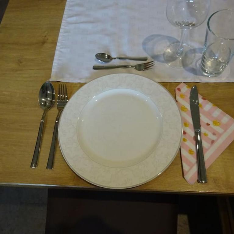 Gemütliche Dachgeschosswohnung mit Balkon & Garten - Apartment mit 3 Schlafzimmern - 13