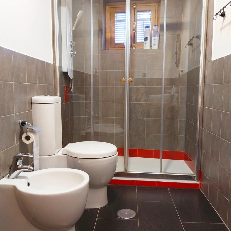 Preciosa casa grande con patio en Sevilla 8PAX - Casa de 4 dormitorios - 40