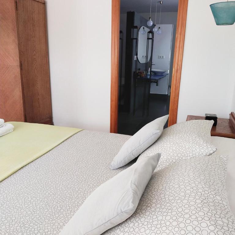 Preciosa casa grande con patio en Sevilla 8PAX - Casa de 4 dormitorios - 23