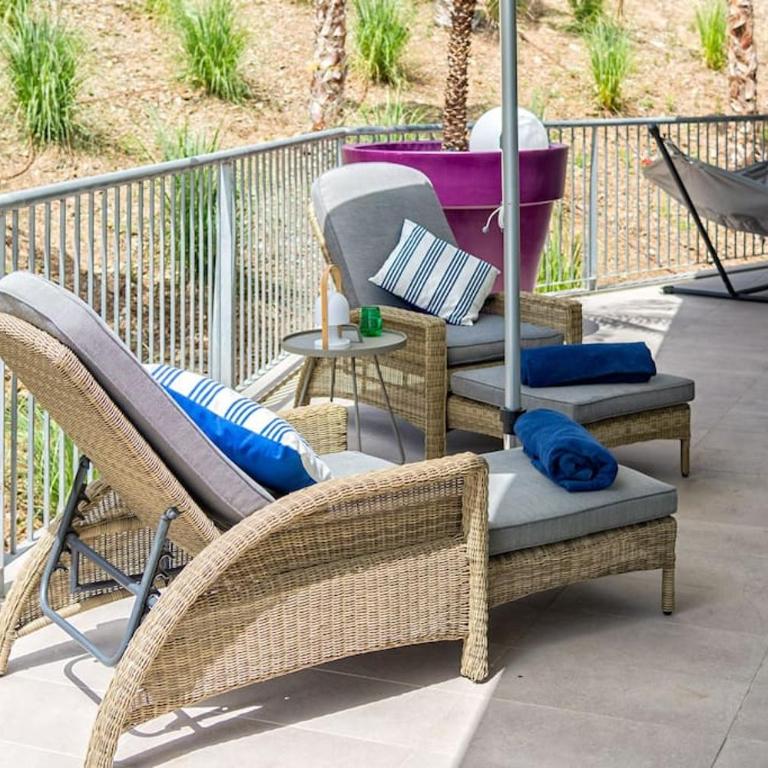 Seaview Luxury 2 Bedrooms Apt in Reserva del Higueron - Two-Bedroom Apartment - 17
