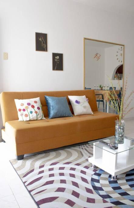 Apartamento con buena ubicación PARA FAMILIA Grande - Apartamento de 3 dormitorios - 10
