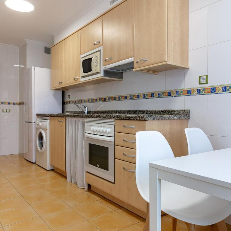 AH Delux3Rooms Gijón VUT6893AS - Apartamento de 3 dormitorios - 26