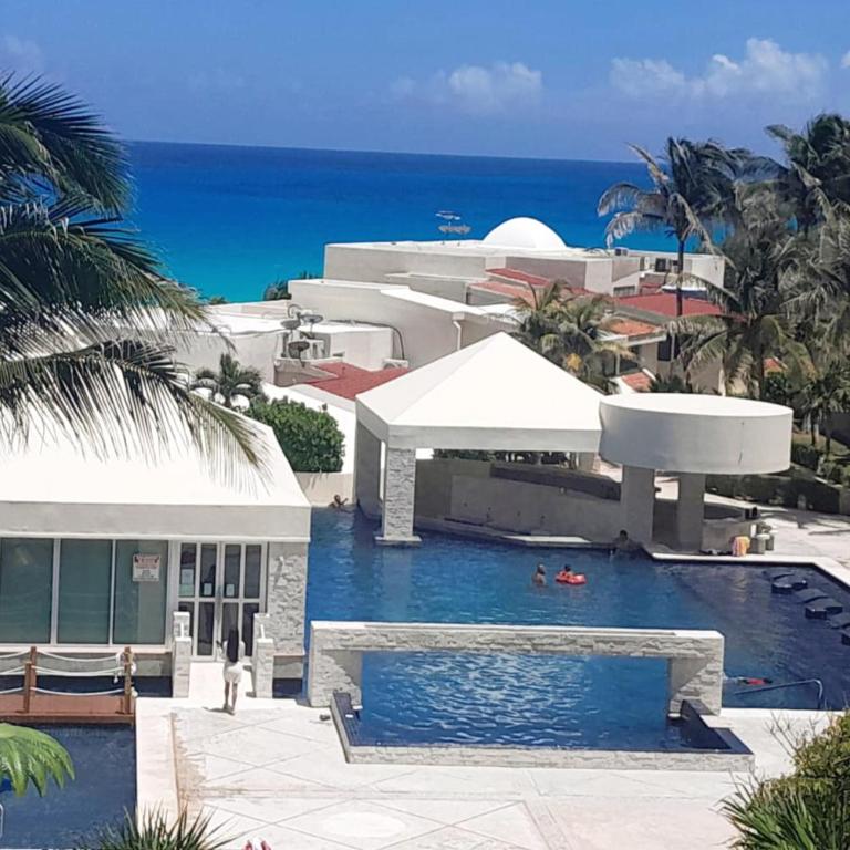 Renovated Studio in Cancun Beach at the Hotel Zone - One-Bedroom Apartment - 46