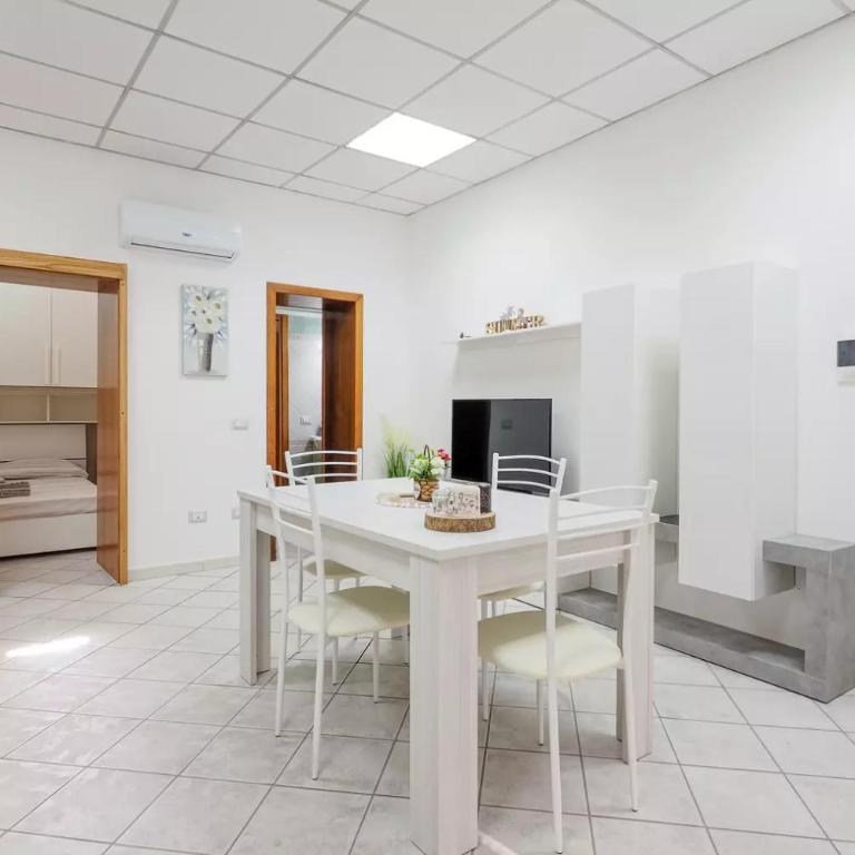 Saint Simplicio House - Appartamento con 1 Camera da Letto - 2