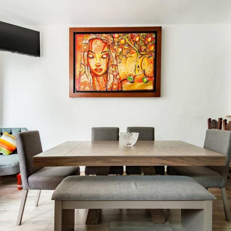 Hermoso Depto dentro del corazón en Roma Norte CDMX - Three-Bedroom Apartment - 1