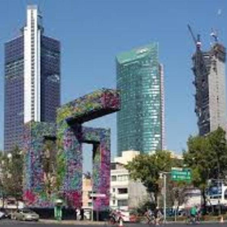 Hermoso Depto dentro del corazón en Roma Norte CDMX - Three-Bedroom Apartment - 50