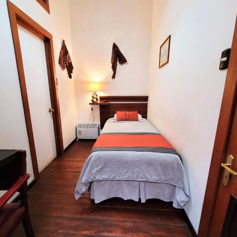 Maki Hostels & Suites Valparaiso - Habitación Individual con baño privado - 3
