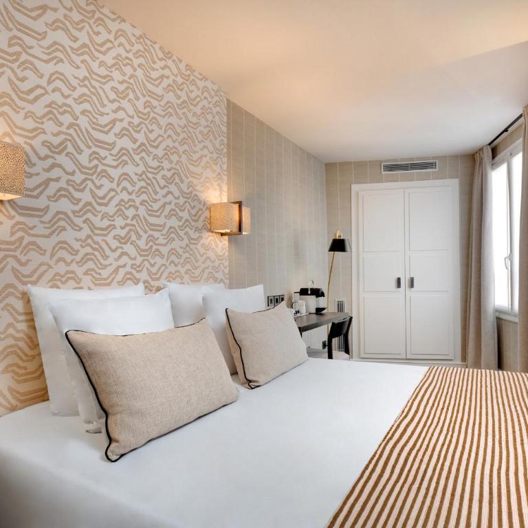 Le Senat - Chambre Triple - 6