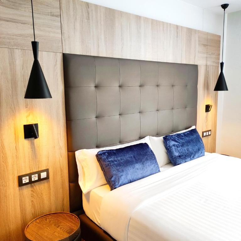 Taverna de la Sal Boutique Hotel - Habitación Doble Deluxe con balcón y vistas al mar - 8