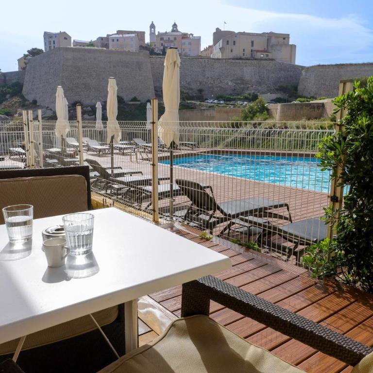 Hotel Saint Christophe - Chambre Double Supérieure - Vue sur Jardin - 2