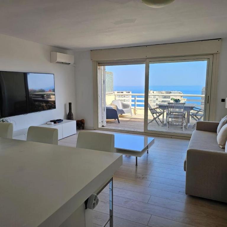 Cosy-piscine et vue mer à 1km de Monaco - Appartement 1 Chambre - 11