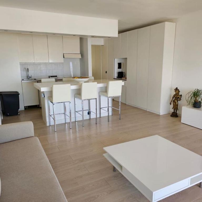 Cosy-piscine et vue mer à 1km de Monaco - Appartement 1 Chambre - 16