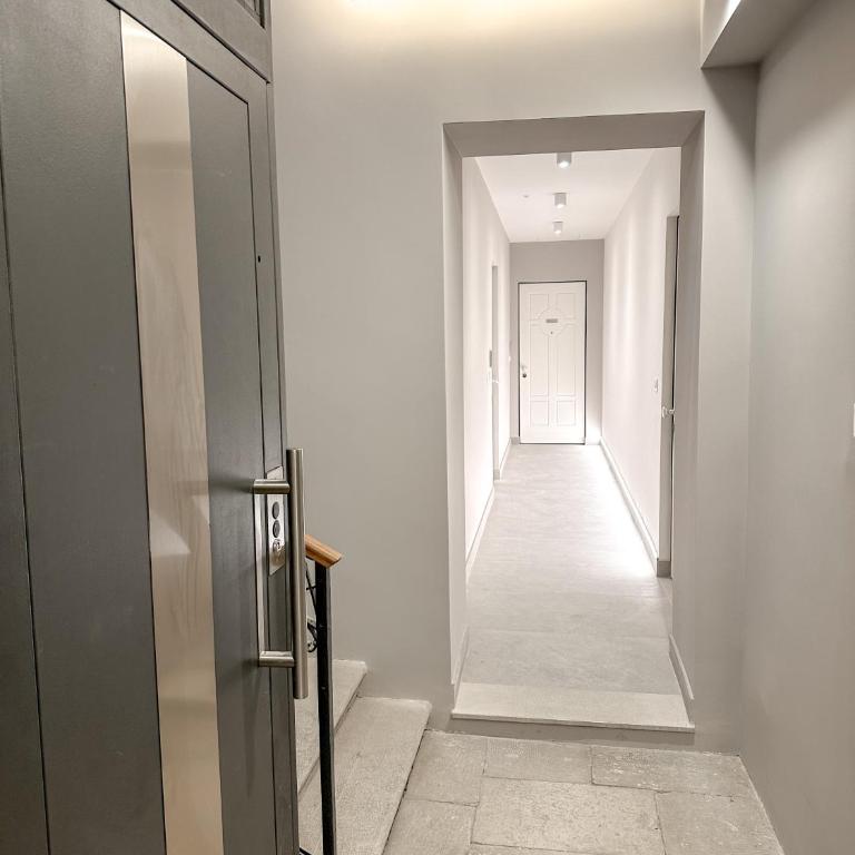 App Borsa Trieste - Appartamento con 1 Camera da Letto - 13