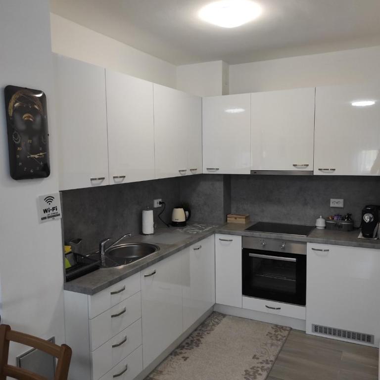 Little Paradise - One-Bedroom Apartment - 3