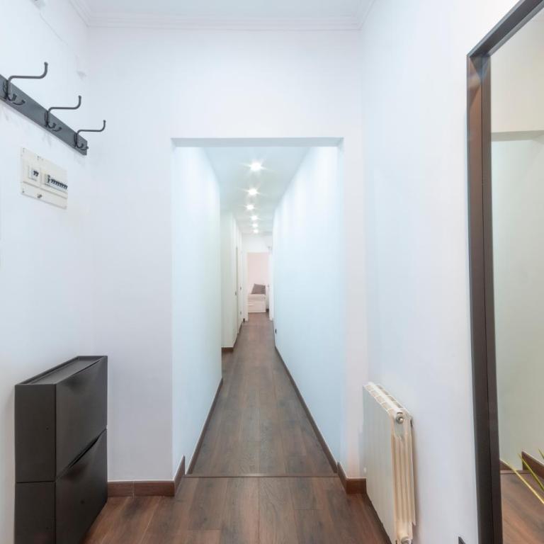 Design apartment plaça La font - Apartamento de 3 dormitorios - 8