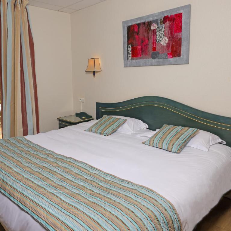 Hotel Saint Christophe - Chambre Double Standard - Vue sur Jardin - 7
